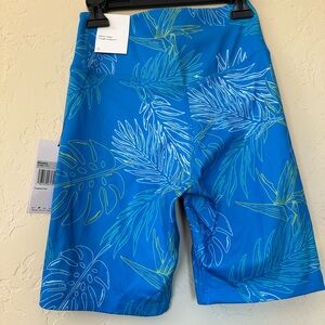 XS| Nike Women’s Biker Athletic Shorts| Blue, Green